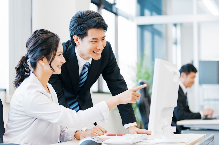 スタッフ紹介・採用情報